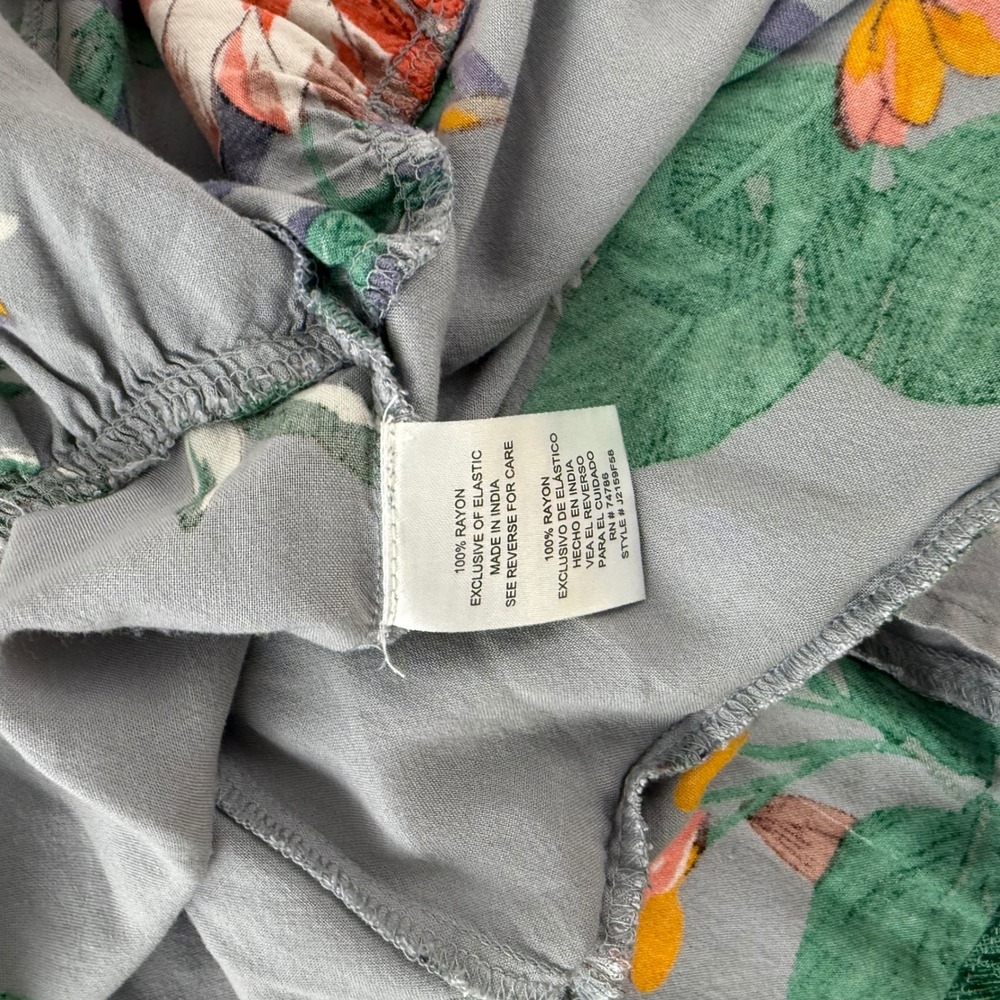 Patrons of Peace Floral Midi Dress Small Gray Tropical Boho Smocked Rayon Summer - Picture 6 of 7